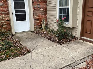 6465 Harrison Ct, Dayton, OH 45459