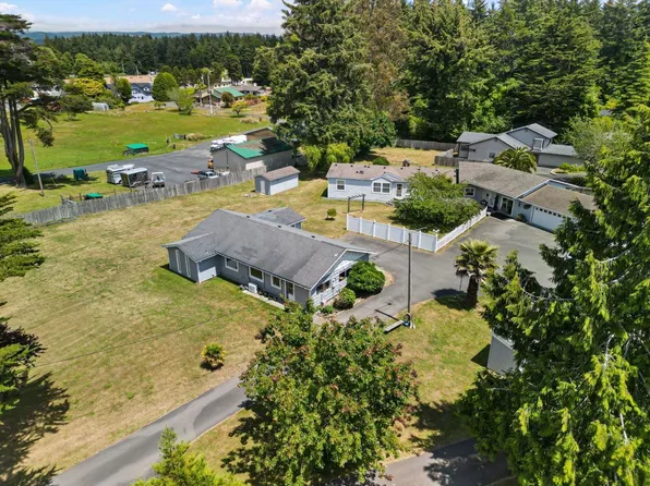 700 & 740 Oak Rd, Crescent City, CA 95531