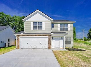 2 Lockeland Park Dr, Simpsonville, SC 29681