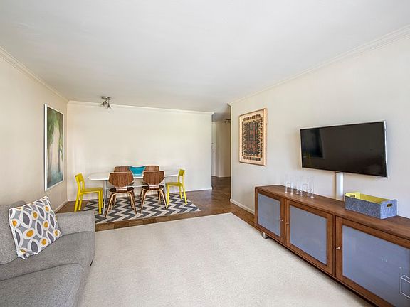 4th image of 340 E 80th St APT 2E