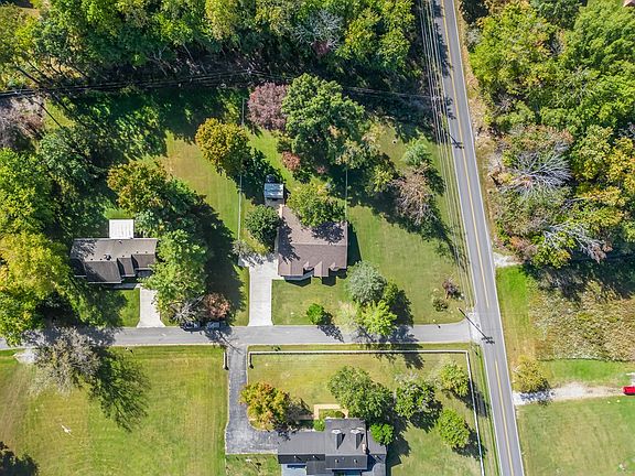 2nd image of 3311 Norfolk Dr