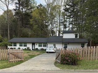3785 Somerset Dr SW, Marietta, GA 30064