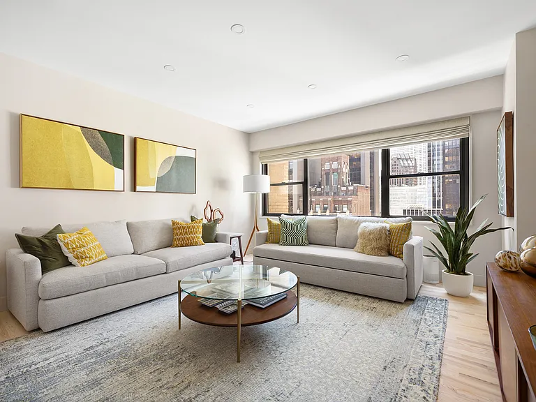 58 W 58th St #21F — Photo 5