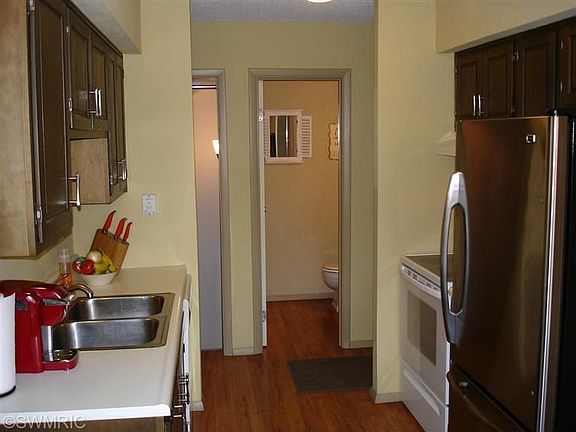 4th image of 2602 Cherrywood Ct