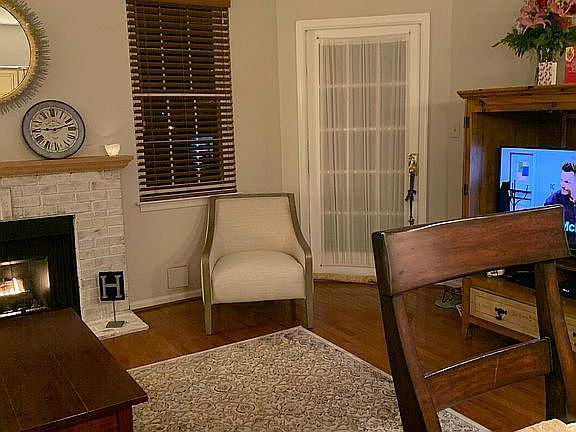 4th image of 20303 Beechwood Ter Unit 303