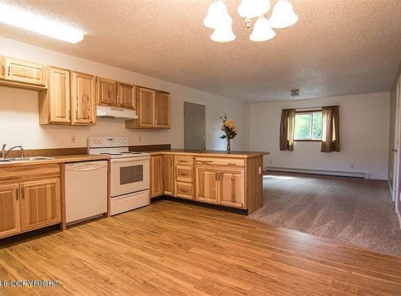 2nd image of 1280 Airline Drive