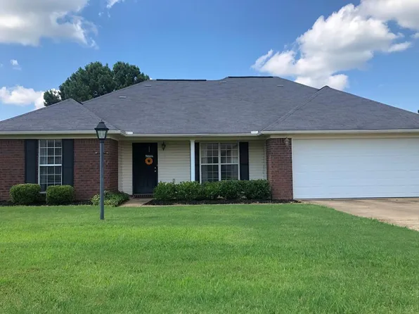 107 Eagle Pointe Loop, Oxford, MS 38655
