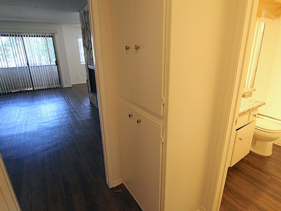 5th image of 4627 Coldwater Canyon Ave