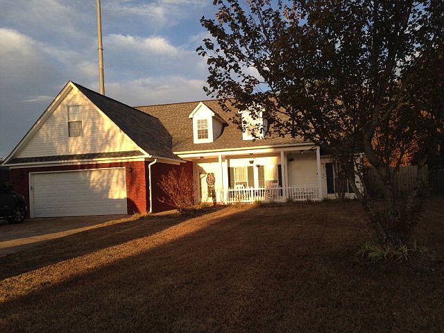 1st image of 103 Garden Terrace Dr