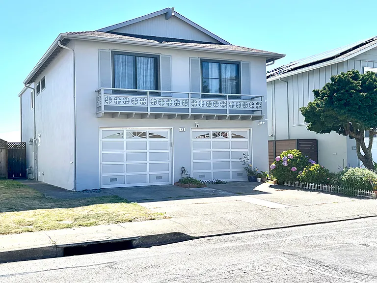 43 Eastridge Cir — Photo 2