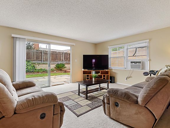 3rd image of 287 Huntington Ave