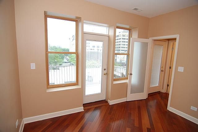 1st image of 1529 W Hollywood Ave APT 3