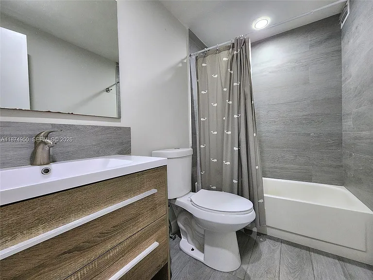3505 S Ocean Dr #312 — Photo 20
