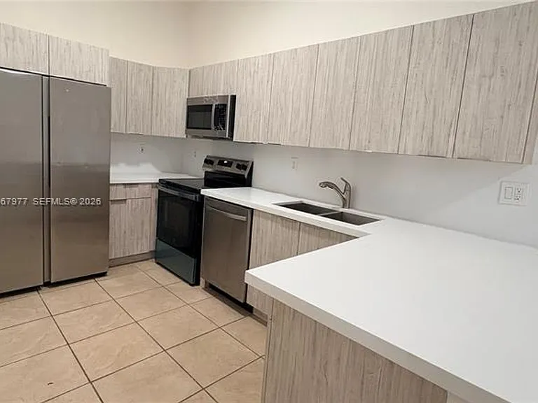 11537 Louis St #Townhouse 11537 — Photo 3