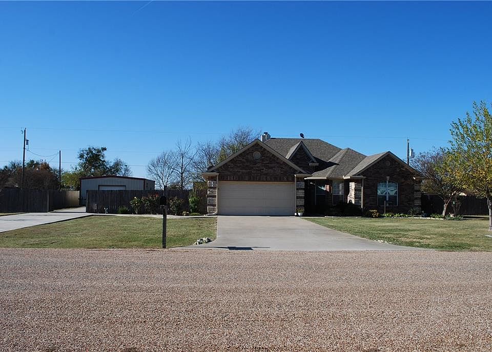 1st image of 126 Continental Ln
