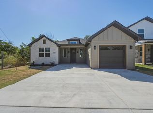 5559 Mercedes Cir, Granbury, TX 76048