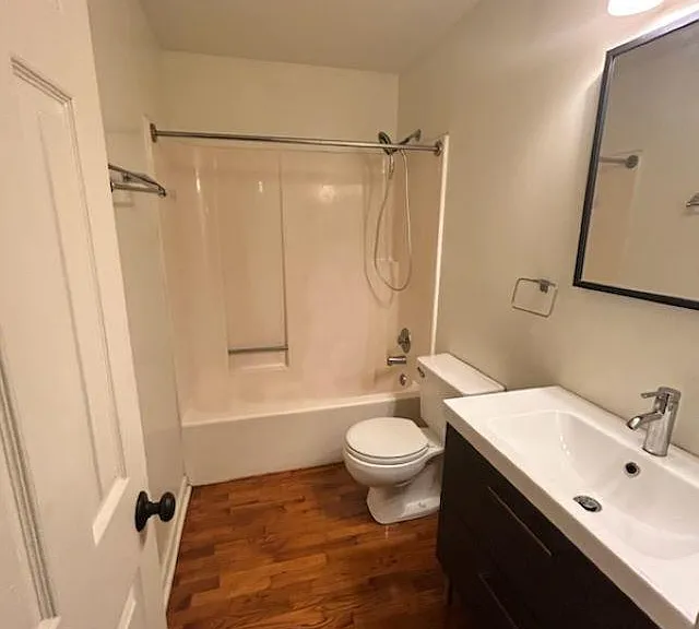 1500 Center St #8 — Photo 7
