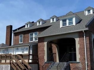 7860 W Ridge Rd APT 13-16-14, Fairview, PA 16415