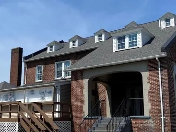 7860 W Ridge Rd, Fairview, PA