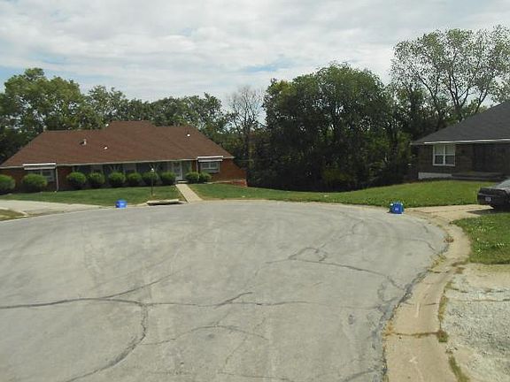 5th image of 4707 E 51st Ter