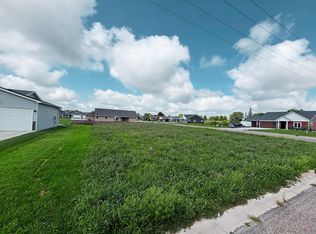 2990 Saint Paul Rd NE, Owatonna, MN 55060