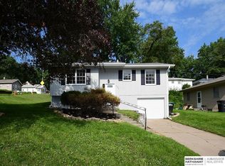 5306 N 46th St, Omaha, NE 68104