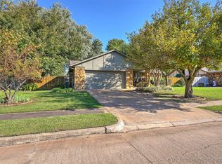 2608 E El Paso St, Broken Arrow, OK 74014
