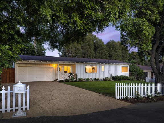 3rd image of 560 Vista Vallejo