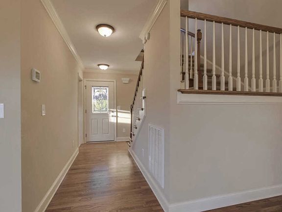 4th image of 6336 Stillglen Ln