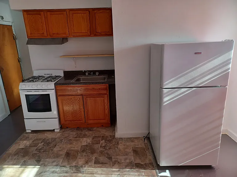 small kitchen. Ideal for someone who eats out often