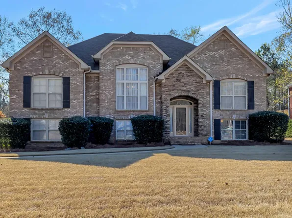 2535 Oakleaf Cir, Helena, AL 35022