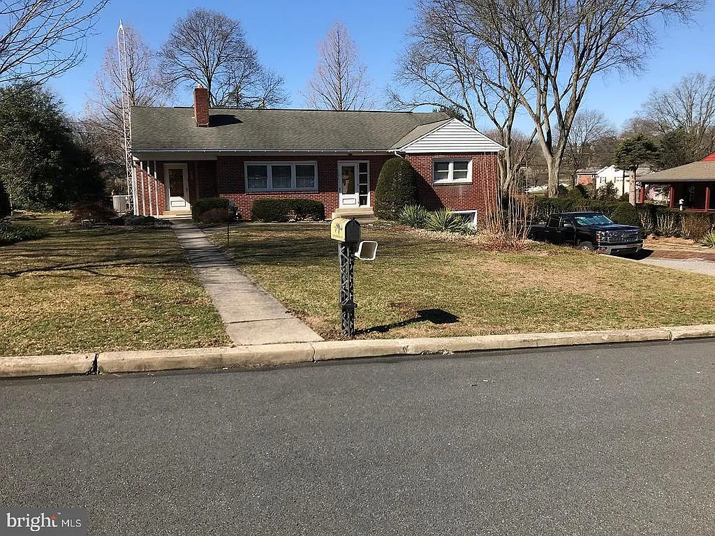 3320 Harrison Ave photo 1