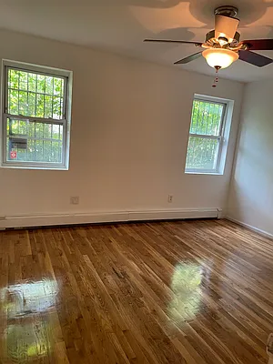 Rented by Moving Forward Real Estate NYC | media 25