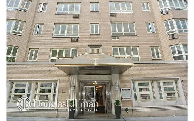 Rented by Douglas Elliman | media 39