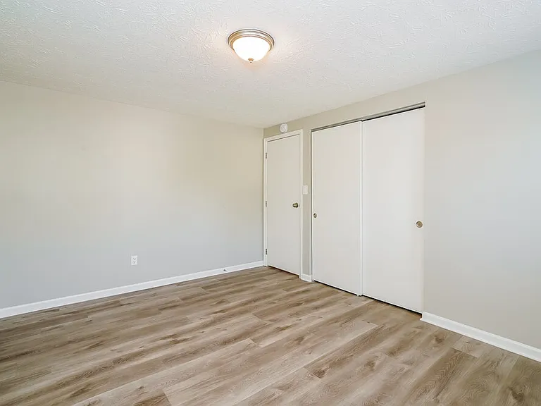 7315 Chimney Rock Ct — Photo 17