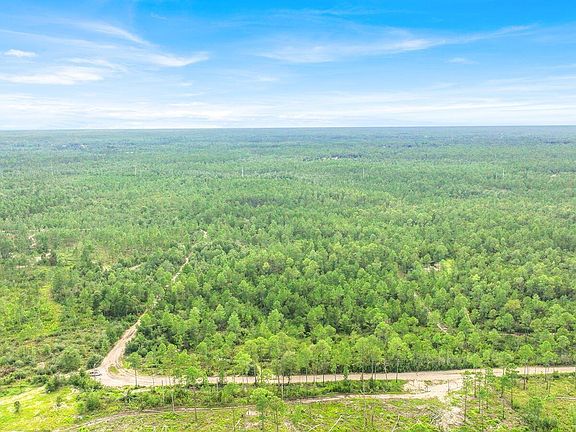 5th image of Timbercrest Rd