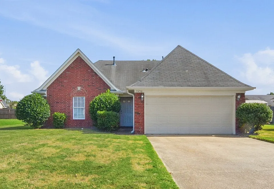 7470 Jennifer Dr