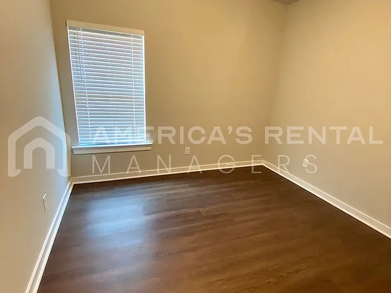 37 Dreher Rd — Photo 10