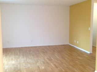 10615 NE Weidler St APT 1, Portland, OR 97220