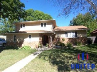 4315 Lincoln Way, Sioux City, IA 51106