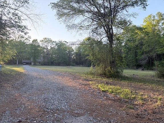 4th image of 1614 Southwood Dr