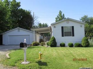 206 Apple Dr, Fairview Heights, IL 62208