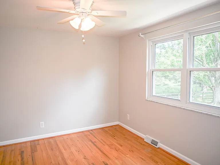 8152 Traverse Ct — Photo 36