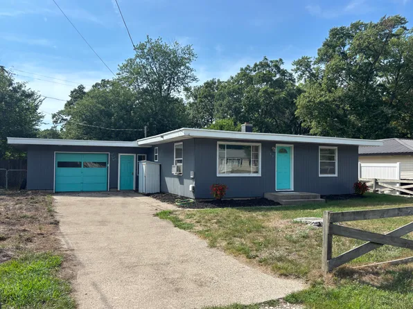 369 Donald St, Muskegon, MI 49442