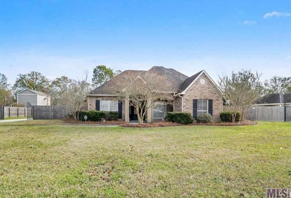 1st image of 16476 Ole Homestead Ln