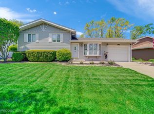 5130 Deerpath Rd, Oak Forest, IL 60452