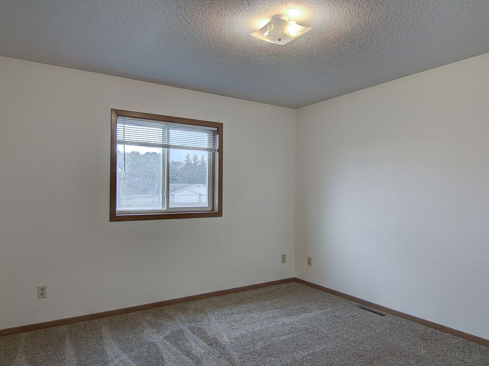 1st image of 13126 39th Ave N