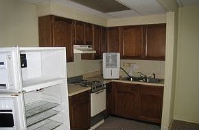 3rd image of 1611 Asheville Hwy