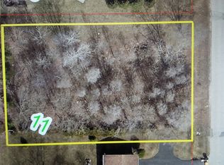 Lot 11 Manor Dr, Silver Lake, WI 53170