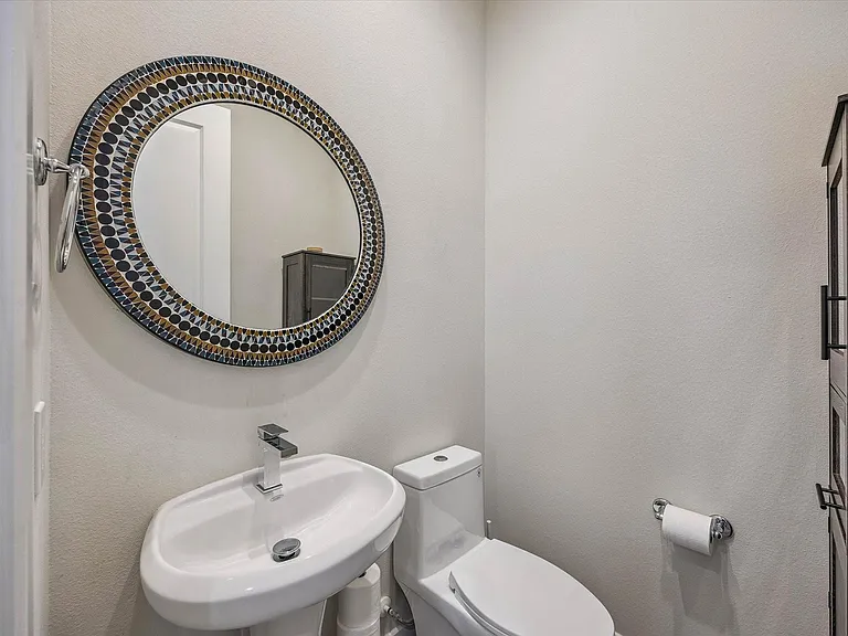 803 Sienna Palm Ln — Photo 15